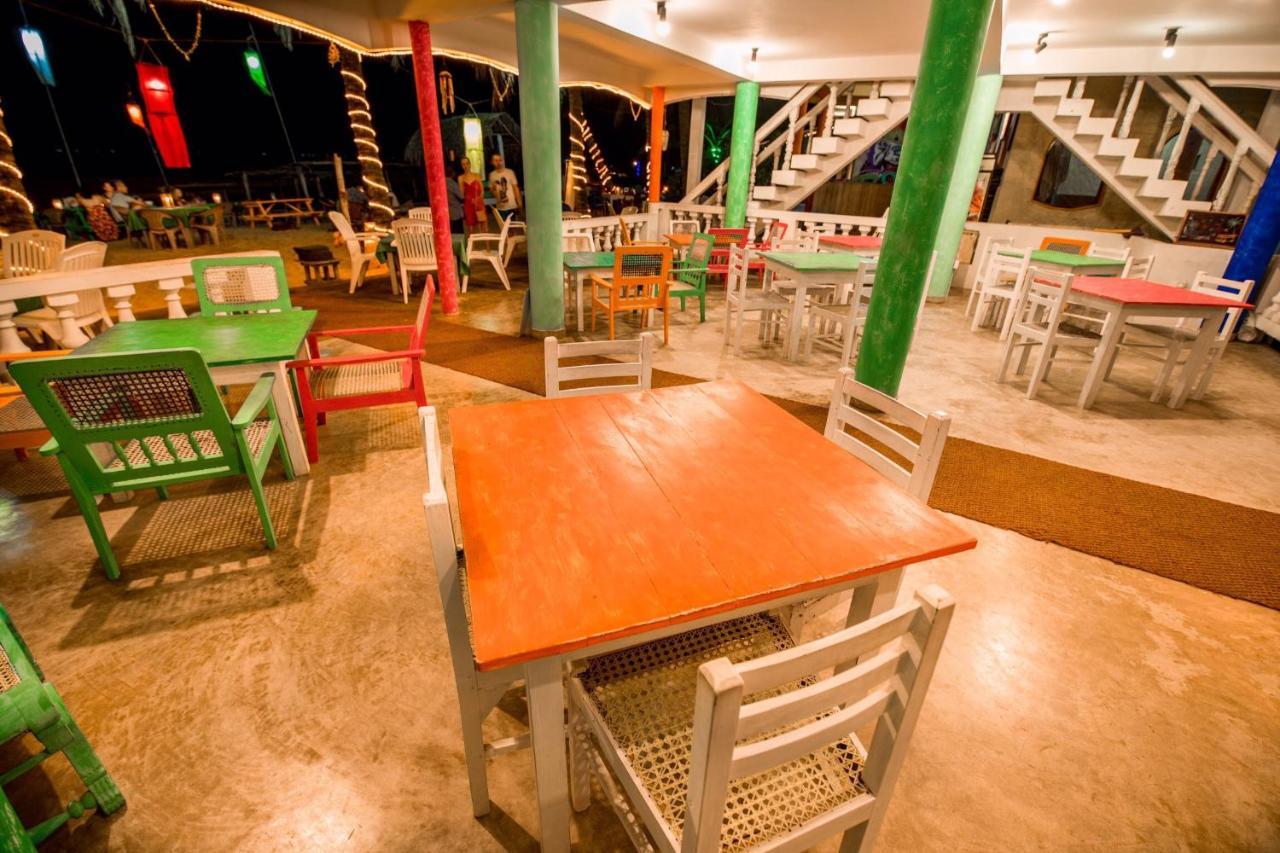 International Beach Hotel & Restaurant Hikkaduwa Ngoại thất bức ảnh